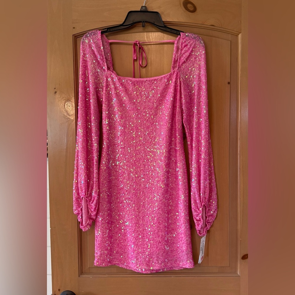💕Xtraordinary Vibrant Pink Dress- Great for Homecoming NWT Size 5 Cocktail